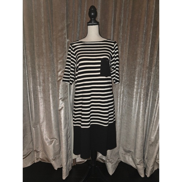 W by Worth Dresses & Skirts - W by Worth Womens Black White Striped Boat Neck Shift Dress Short Sleeve Small